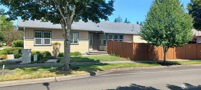 Front door view from Vashon Drive.