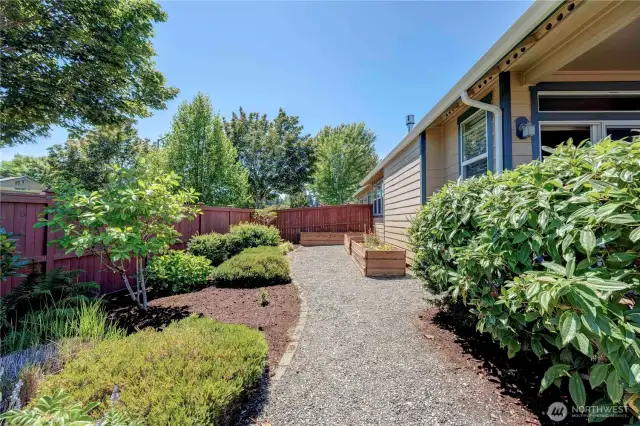 A space for raised bed gardeners.