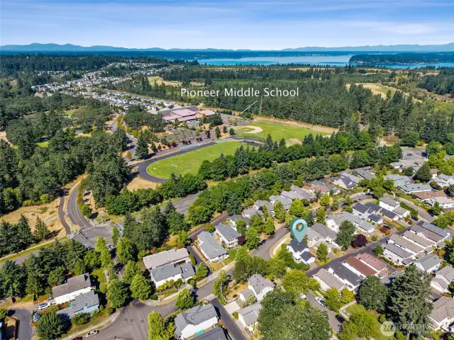 Centrally located by parks, schools, JBLM and I-5.