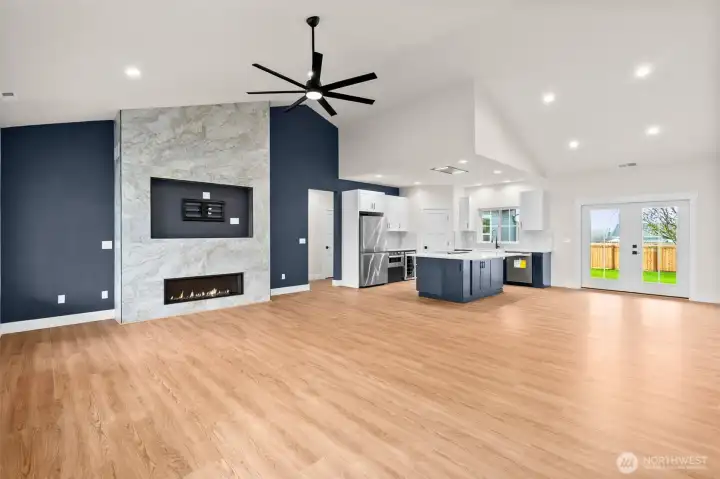 Light-filled living space designed for everyday comfort, with sound-insulated walls that add privacy and peace.