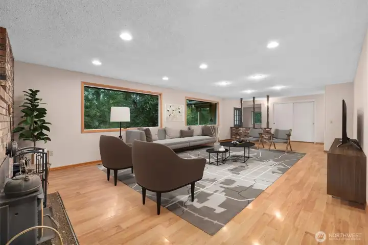 Living room virtually staged