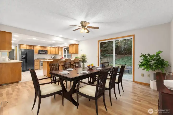 Dining room virtually staged