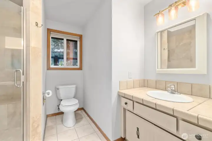Primary bath