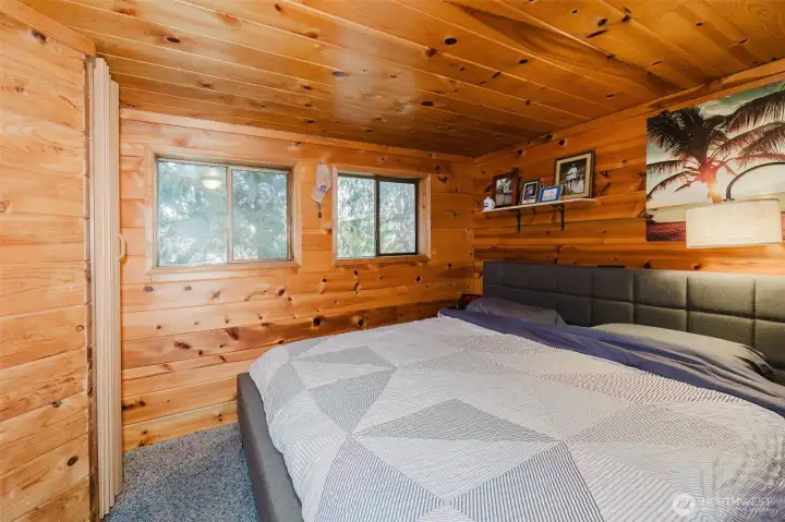 Loft with California King bed.  Seller willing to leave most furnishings.  Does not want to move this bed