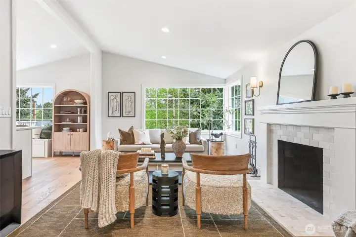 Large windows and vaulted ceilings fill every space with fantastic year-round light.