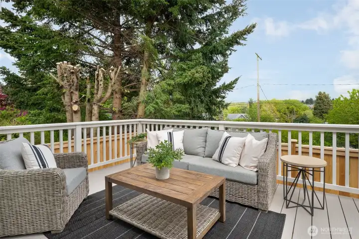 Memorable PNW moments await on this brand-new deck!