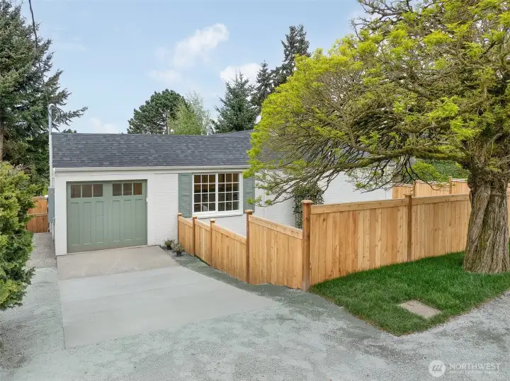 Parks, trails, top-rated schools, breweries, grocery stores, restaurants - it's all close by!