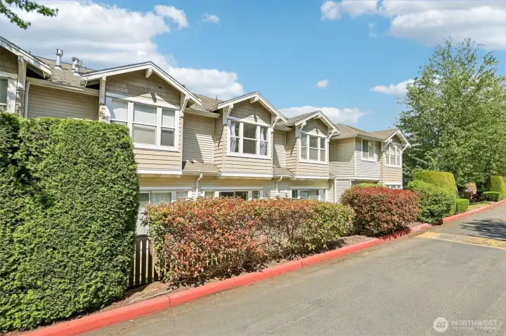 Must see Beautiful Townhome!
