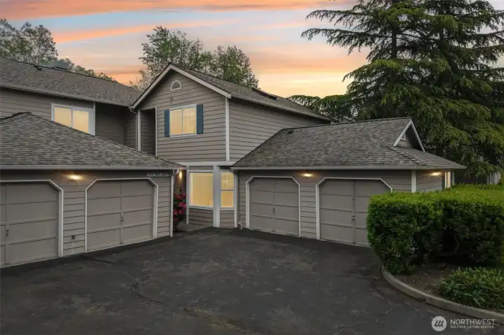 Welcome to Wildcliffe Shores, a peaceful Kenmore townhome community surrounded by mature trees and natural beauty. Welcome to Wildcliffe Shores, a peaceful Kenmore townhome community surrounded by mature trees and natural beauty.
