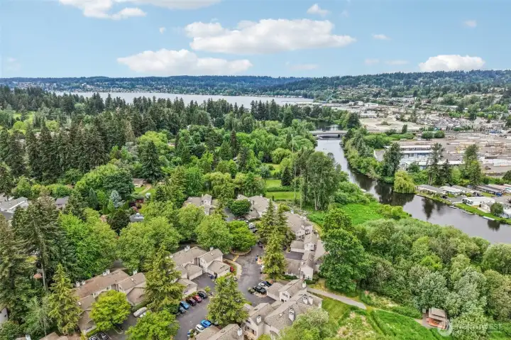 A wide aerial captures the community’s remarkable setting along the Sammamish River corridor. A wide aerial captures the community’s remarkable setting along the Sammamish River corridor.