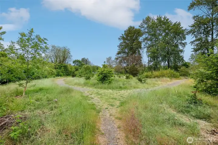 Explore the community’s expansive greenbelt and network of private walking trails. Explore the community’s expansive greenbelt and network of private walking trails.