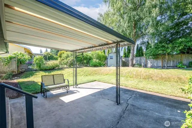 Covered patio is great for in and out living