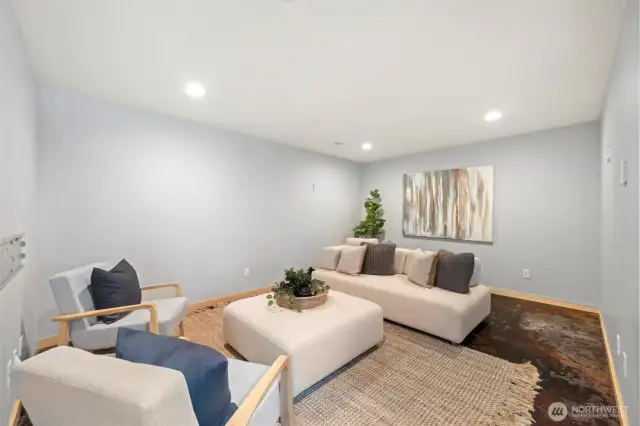 Ground floor bonus room