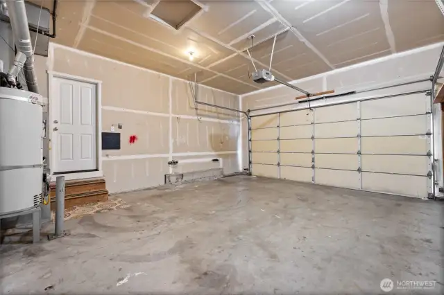 Spacious 2-car garage