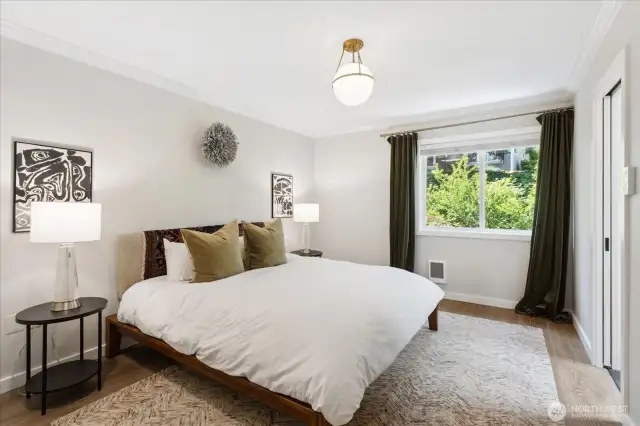 Large primary Bedroom