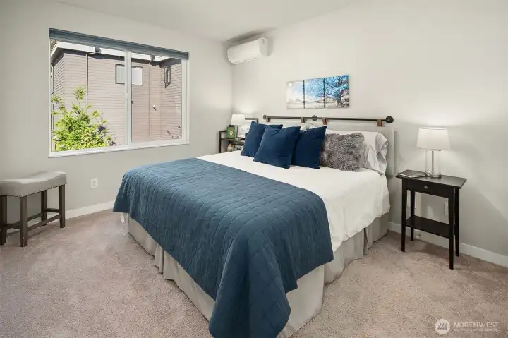 Upstairs guest room #1