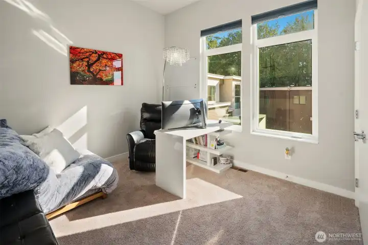 Upstairs guest room #2