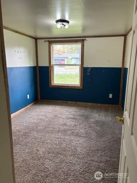 1st bedroom
