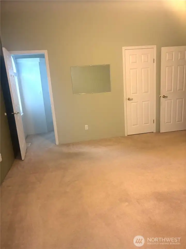 Large bedroom