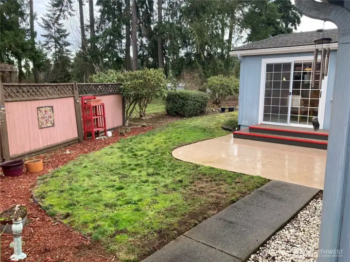 Large entertaining area