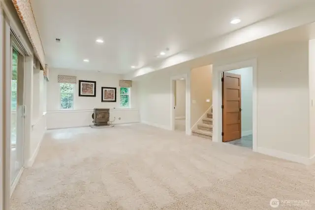 Big rec room with pellet stove option