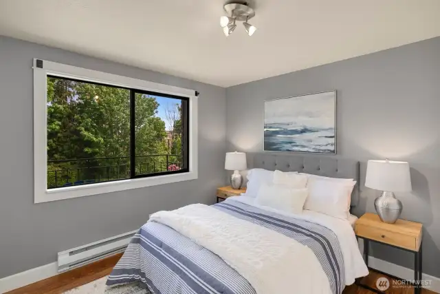 Aditional bedroom/flex space