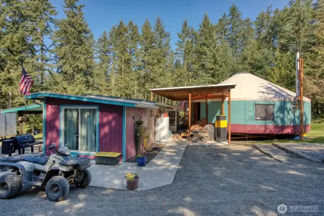 Cabin with breezeway to Yurt