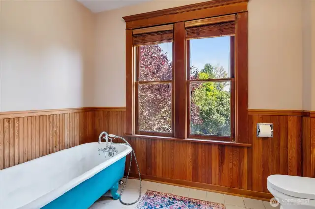 2nd bathroom upstairs.
