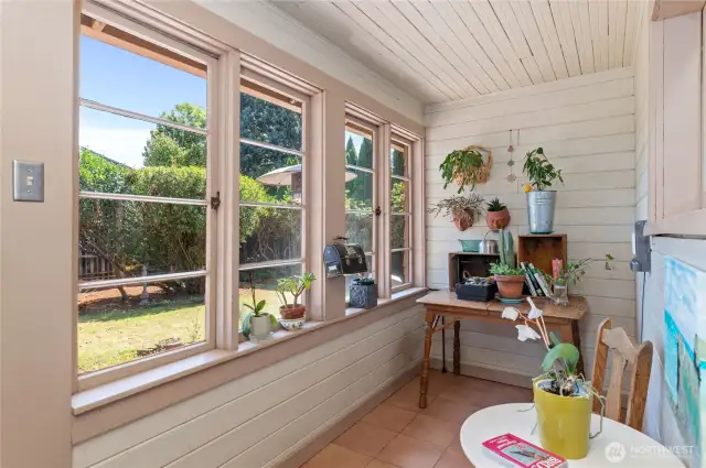 Sun/garden room off of kitchen.