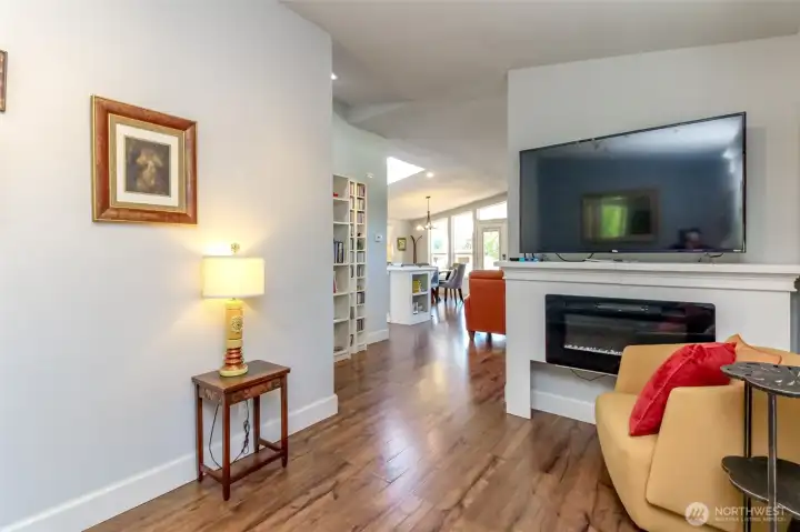 Den / Office - extra space
