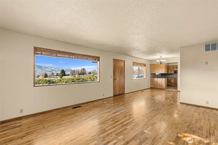 Living/dining to kitchen.