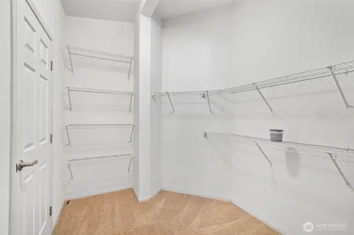 Walk-in closet