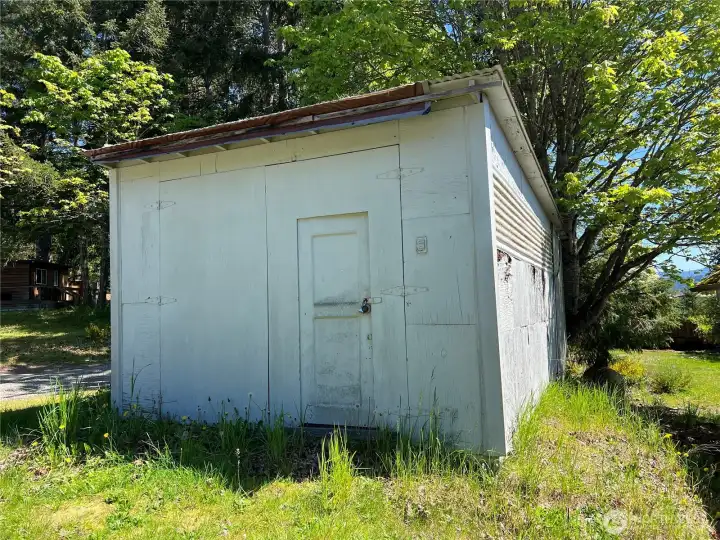 Shed