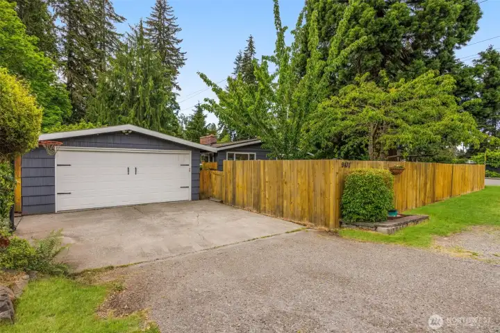 driveway and shoulder parking in addition to 2-car garage