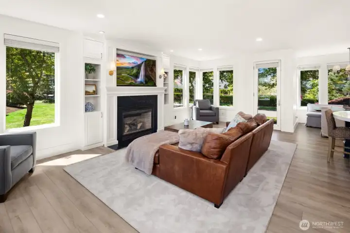 This home is filled with natural light This home is filled with natural light