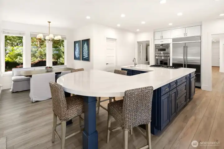 Don't miss the walk-in pantry in this kitchen Don't miss the walk-in pantry in this kitchen