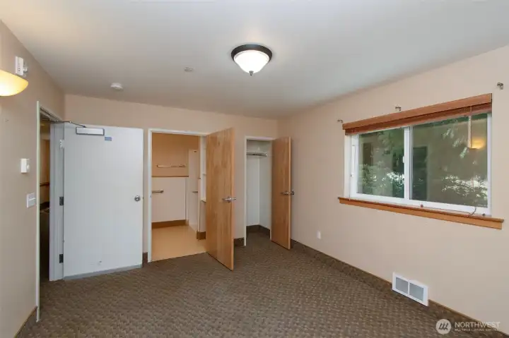 Full bathroom unit Full bathroom unit