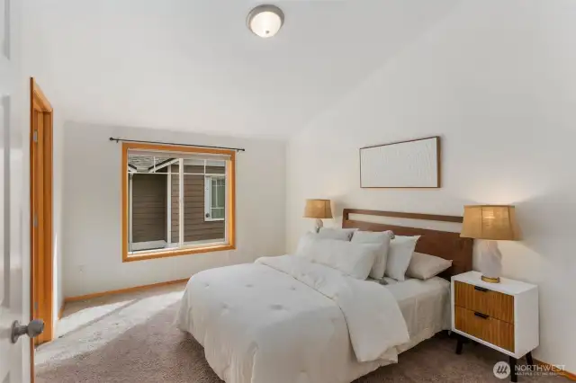 Upstairs primary bedroom