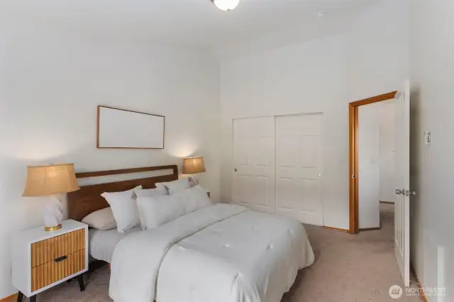 Upstairs primary bedroom