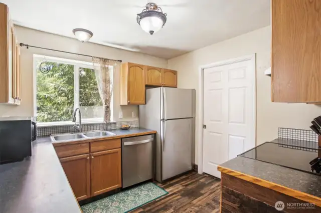 Kitchen 2
