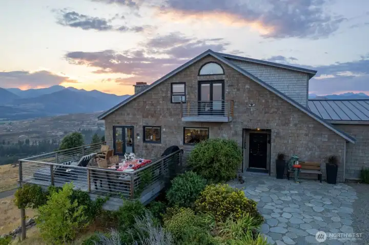 Dreamy days and nights at this beautiful mountain top home.