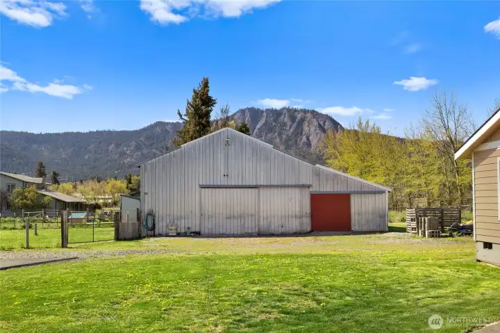Shop/Barn