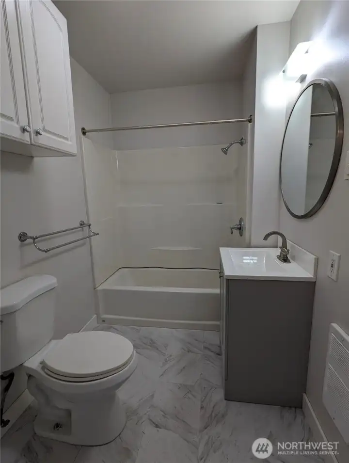 Downstairs full bathroom