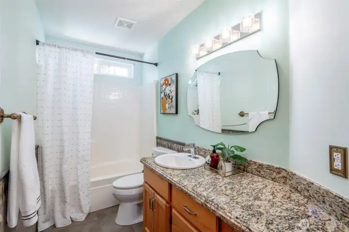 Guest bathroom.