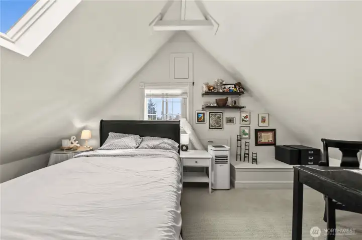 3rd floor 3rd bedroom