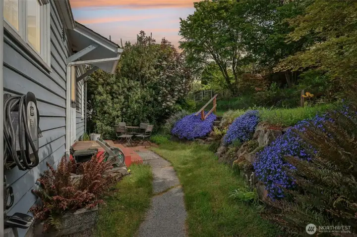 Cozy, private patio for morning coffee
