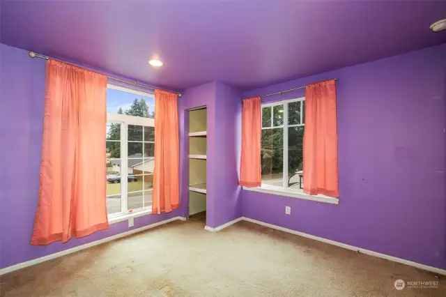 Upstairs bedroom.