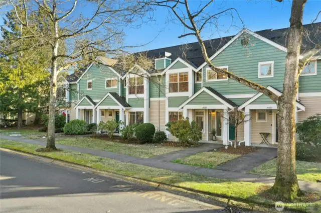 Lovely tree lined streets feels very welcoming.