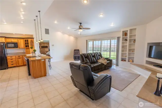 Kitchen & Living Room