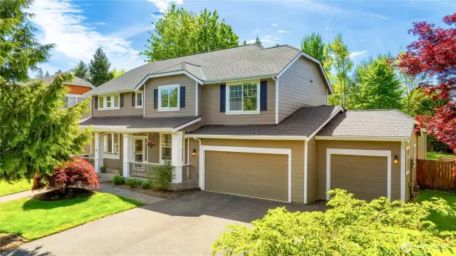 You'll love this floorplan with 5 bedrooms plus office (or 6 bedrooms!) and a 3-car garage!
